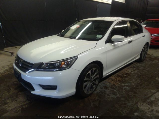 Photo 1 VIN: 1HGCR2F58FA024858 - HONDA ACCORD SEDAN 