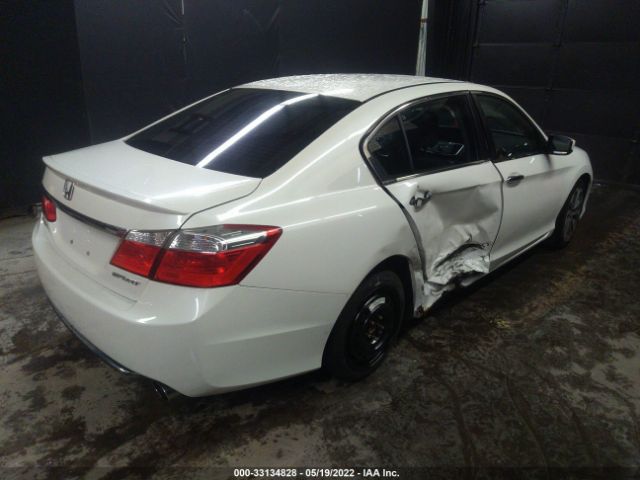 Photo 3 VIN: 1HGCR2F58FA024858 - HONDA ACCORD SEDAN 