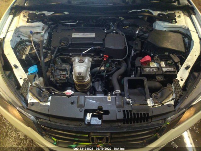 Photo 9 VIN: 1HGCR2F58FA024858 - HONDA ACCORD SEDAN 