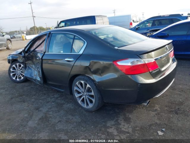 Photo 2 VIN: 1HGCR2F58FA076815 - HONDA ACCORD 