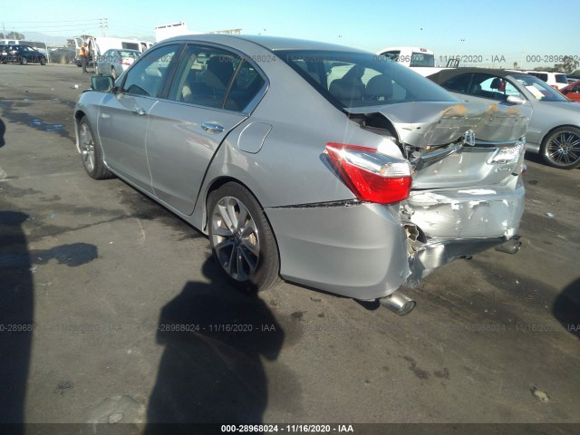 Photo 2 VIN: 1HGCR2F58FA095087 - HONDA ACCORD SEDAN 