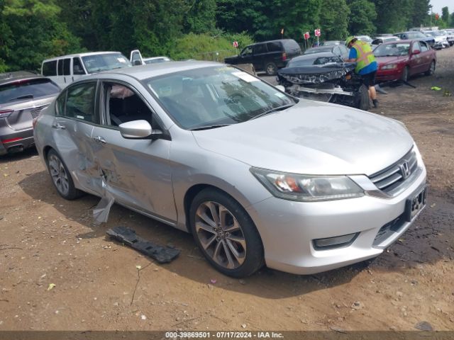 Photo 0 VIN: 1HGCR2F58FA117055 - HONDA ACCORD 