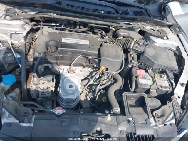 Photo 9 VIN: 1HGCR2F58FA117055 - HONDA ACCORD 