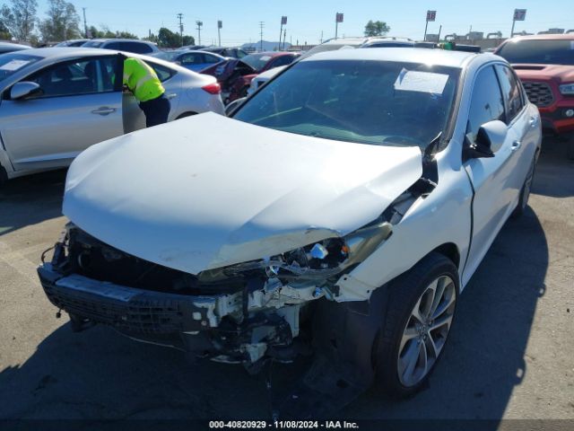 Photo 5 VIN: 1HGCR2F58FA126421 - HONDA ACCORD 