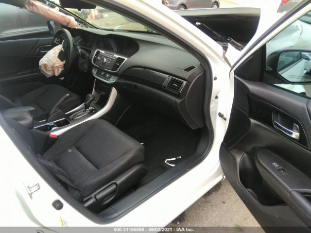 Photo 4 VIN: 1HGCR2F58FA130484 - HONDA ACCORD SEDAN 