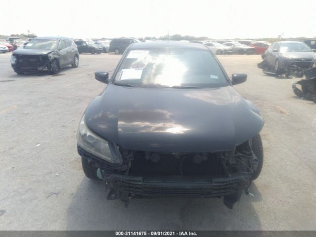 Photo 5 VIN: 1HGCR2F58FA221223 - HONDA ACCORD SEDAN 