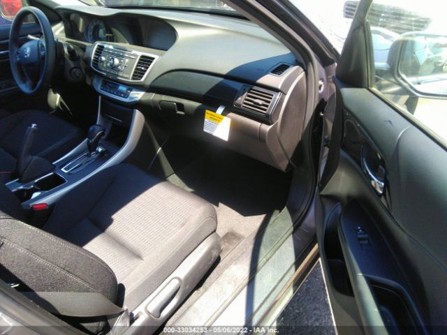 Photo 4 VIN: 1HGCR2F58FA267781 - HONDA ACCORD SEDAN 