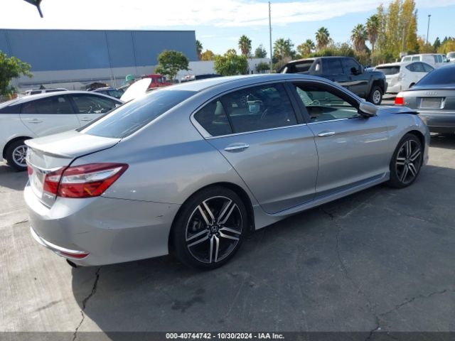 Photo 3 VIN: 1HGCR2F58GA034808 - HONDA ACCORD 