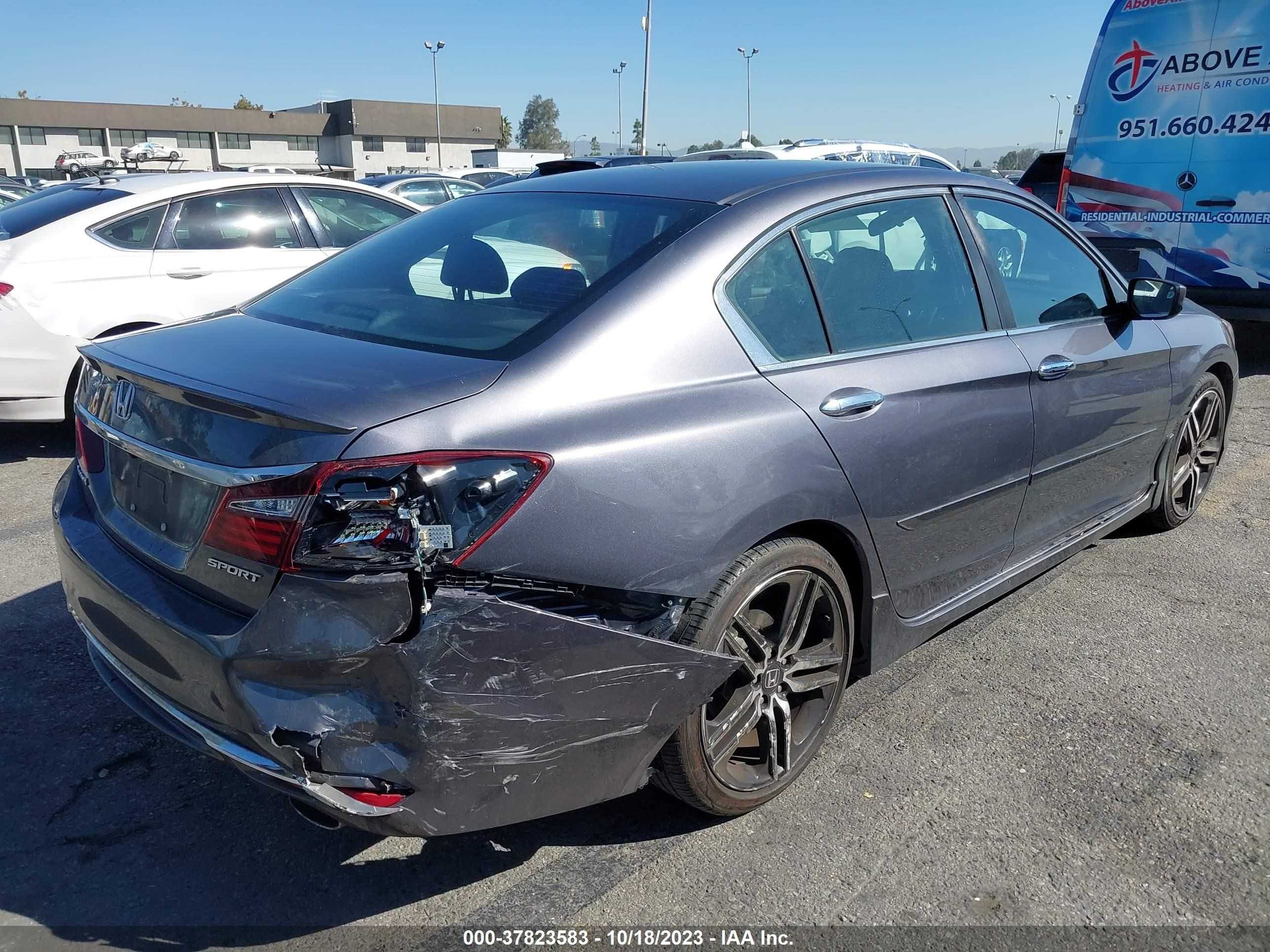 Photo 3 VIN: 1HGCR2F58GA045176 - HONDA ACCORD 