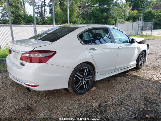 Photo 3 VIN: 1HGCR2F58GA050796 - HONDA ACCORD 