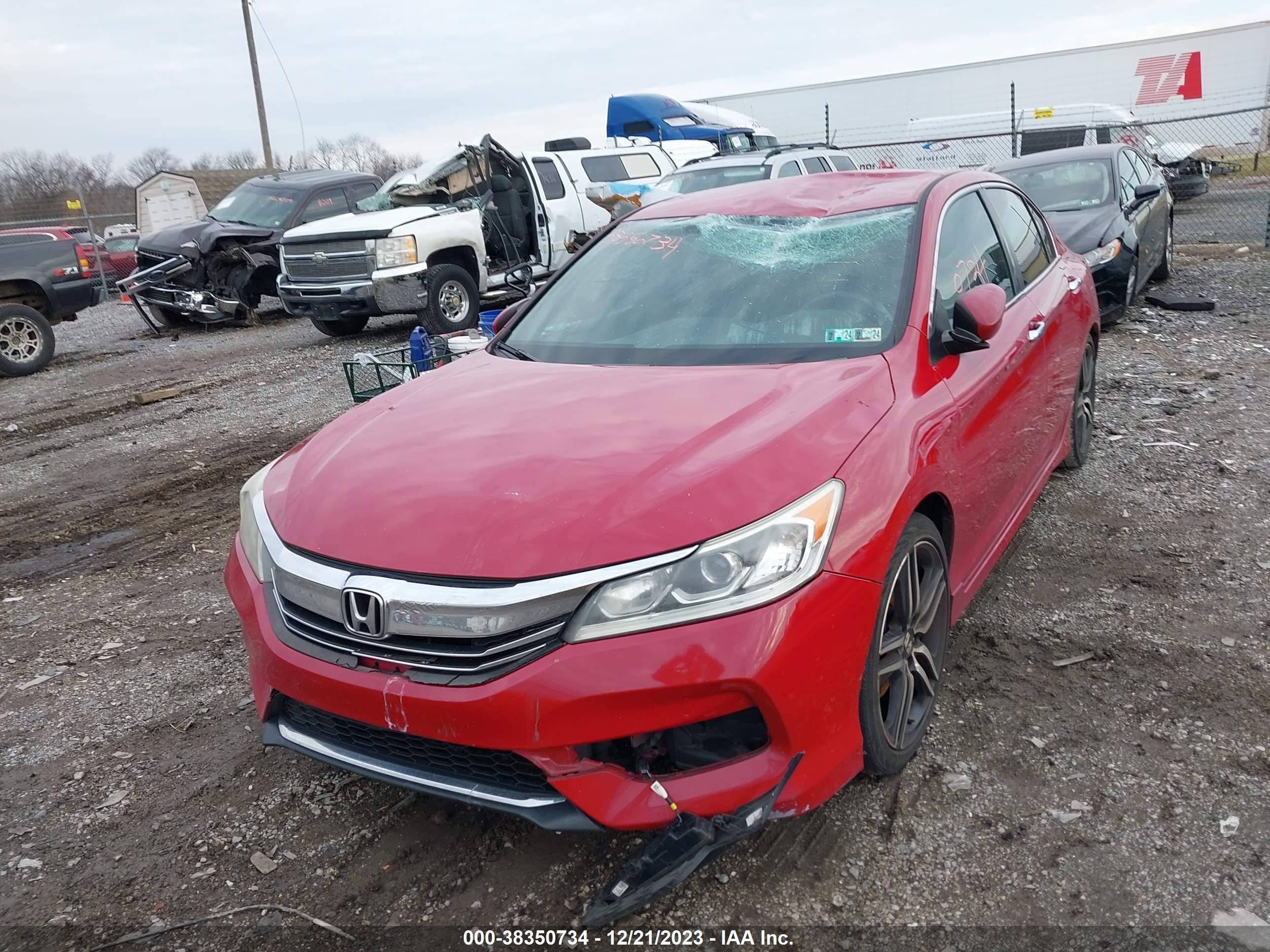 Photo 5 VIN: 1HGCR2F58GA061331 - HONDA ACCORD 