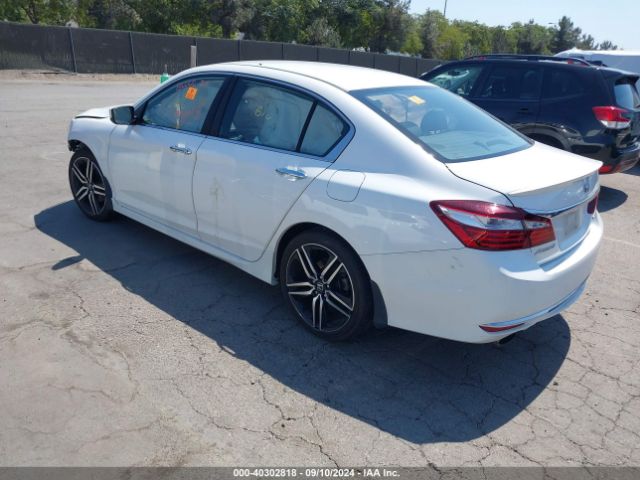 Photo 2 VIN: 1HGCR2F58GA085693 - HONDA ACCORD 