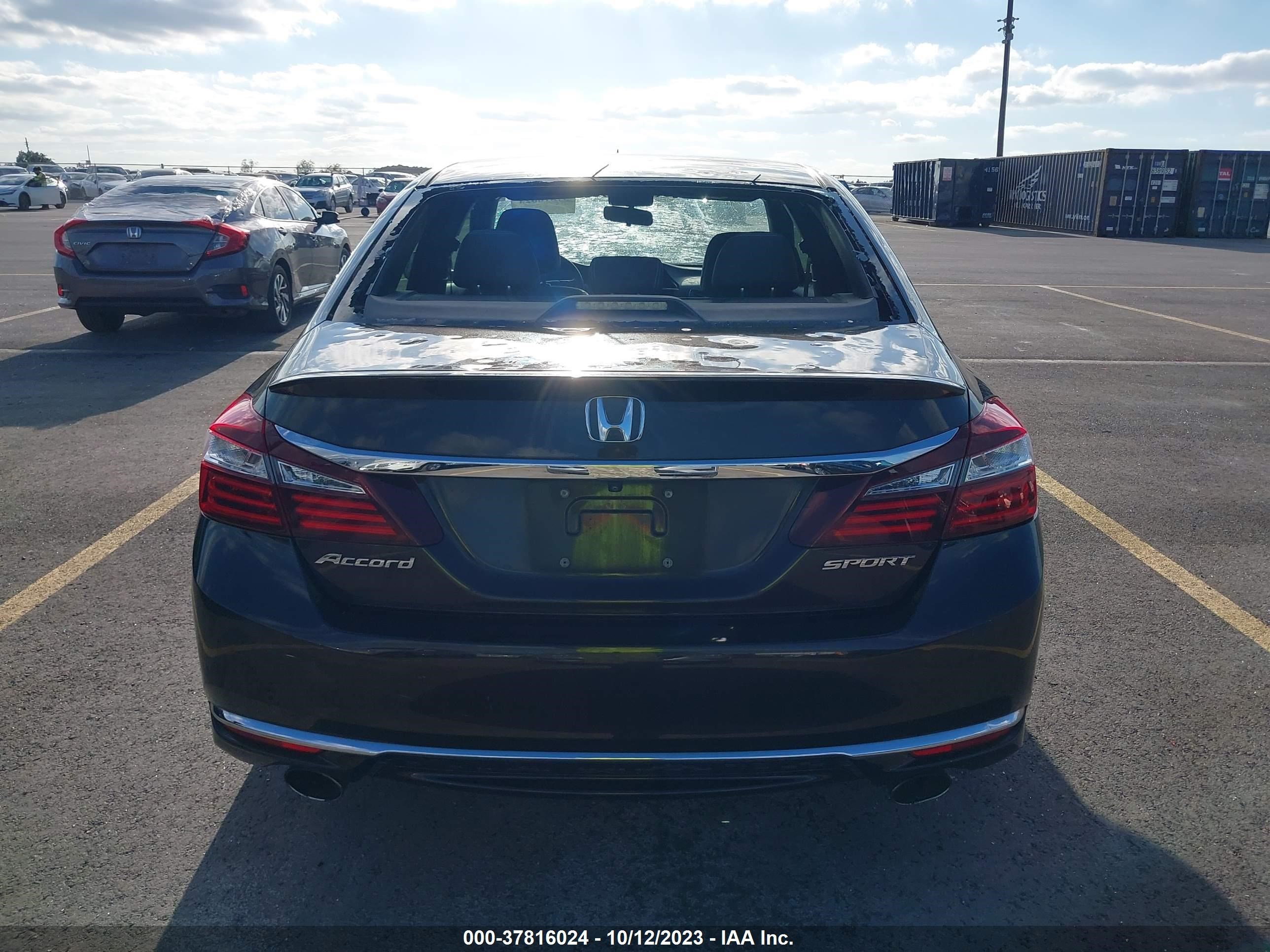 Photo 15 VIN: 1HGCR2F58GA085757 - HONDA ACCORD 