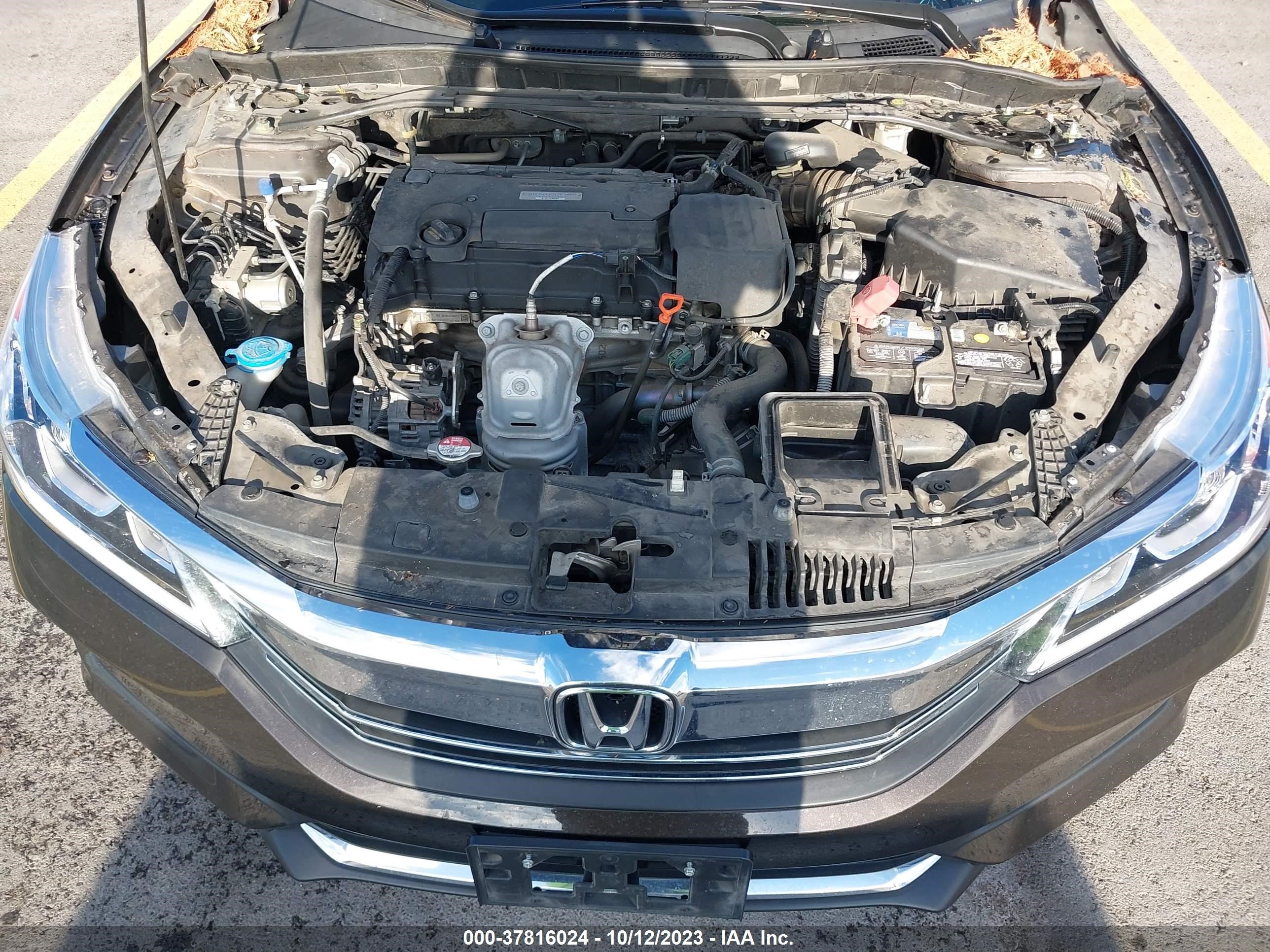 Photo 9 VIN: 1HGCR2F58GA085757 - HONDA ACCORD 