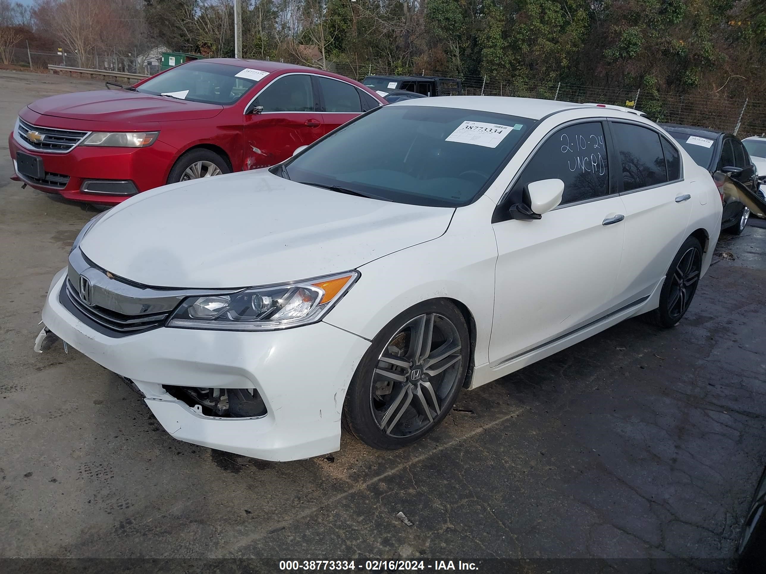 Photo 1 VIN: 1HGCR2F58GA157721 - HONDA ACCORD 