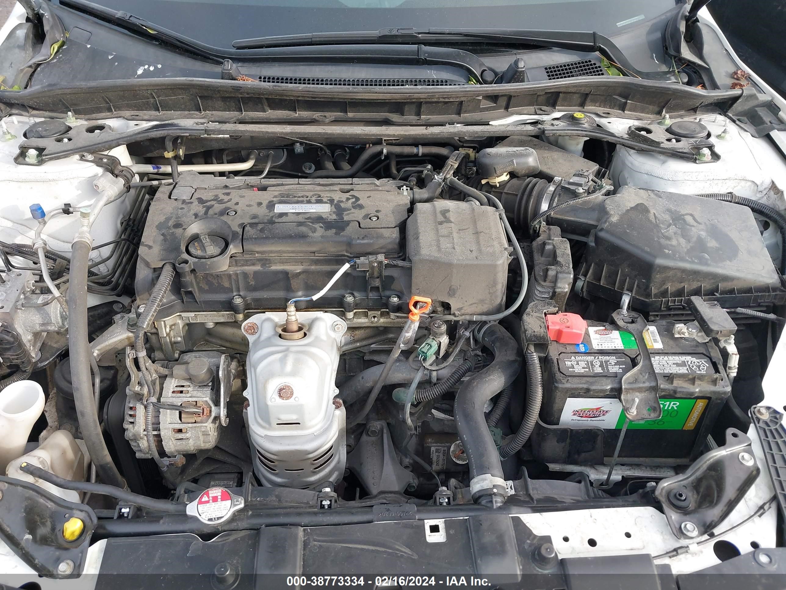 Photo 9 VIN: 1HGCR2F58GA157721 - HONDA ACCORD 