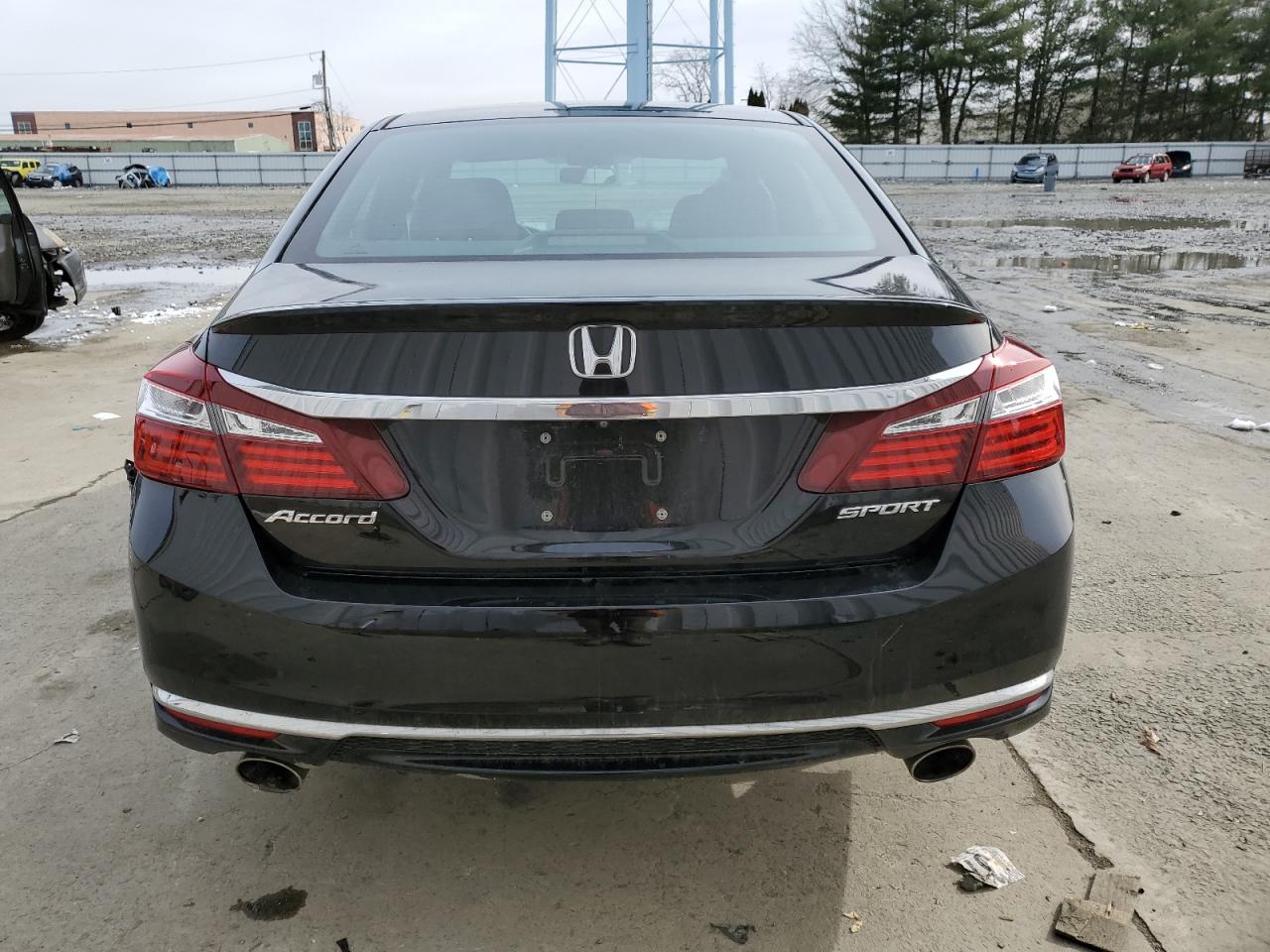 Photo 5 VIN: 1HGCR2F58GA162210 - HONDA ACCORD 