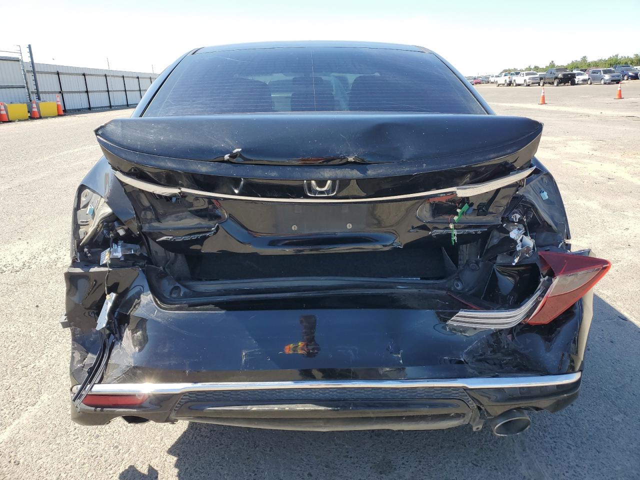 Photo 5 VIN: 1HGCR2F58GA247614 - HONDA ACCORD 