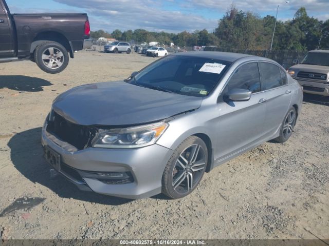 Photo 1 VIN: 1HGCR2F58HA000076 - HONDA ACCORD 