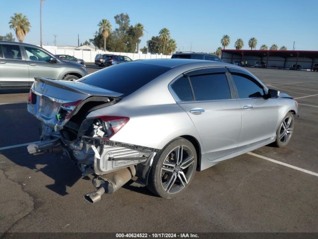 Photo 3 VIN: 1HGCR2F58HA044823 - HONDA ACCORD 