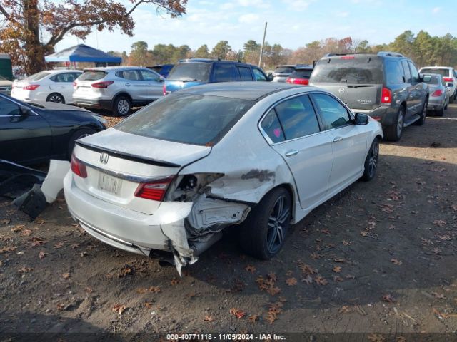 Photo 3 VIN: 1HGCR2F58HA106205 - HONDA ACCORD 