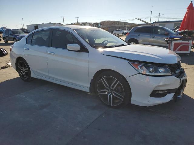 Photo 3 VIN: 1HGCR2F58HA106821 - HONDA ACCORD 