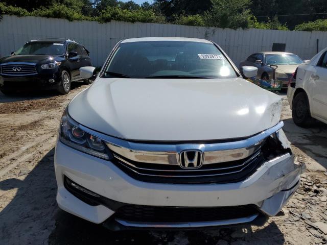 Photo 4 VIN: 1HGCR2F58HA124736 - HONDA ACCORD SPO 