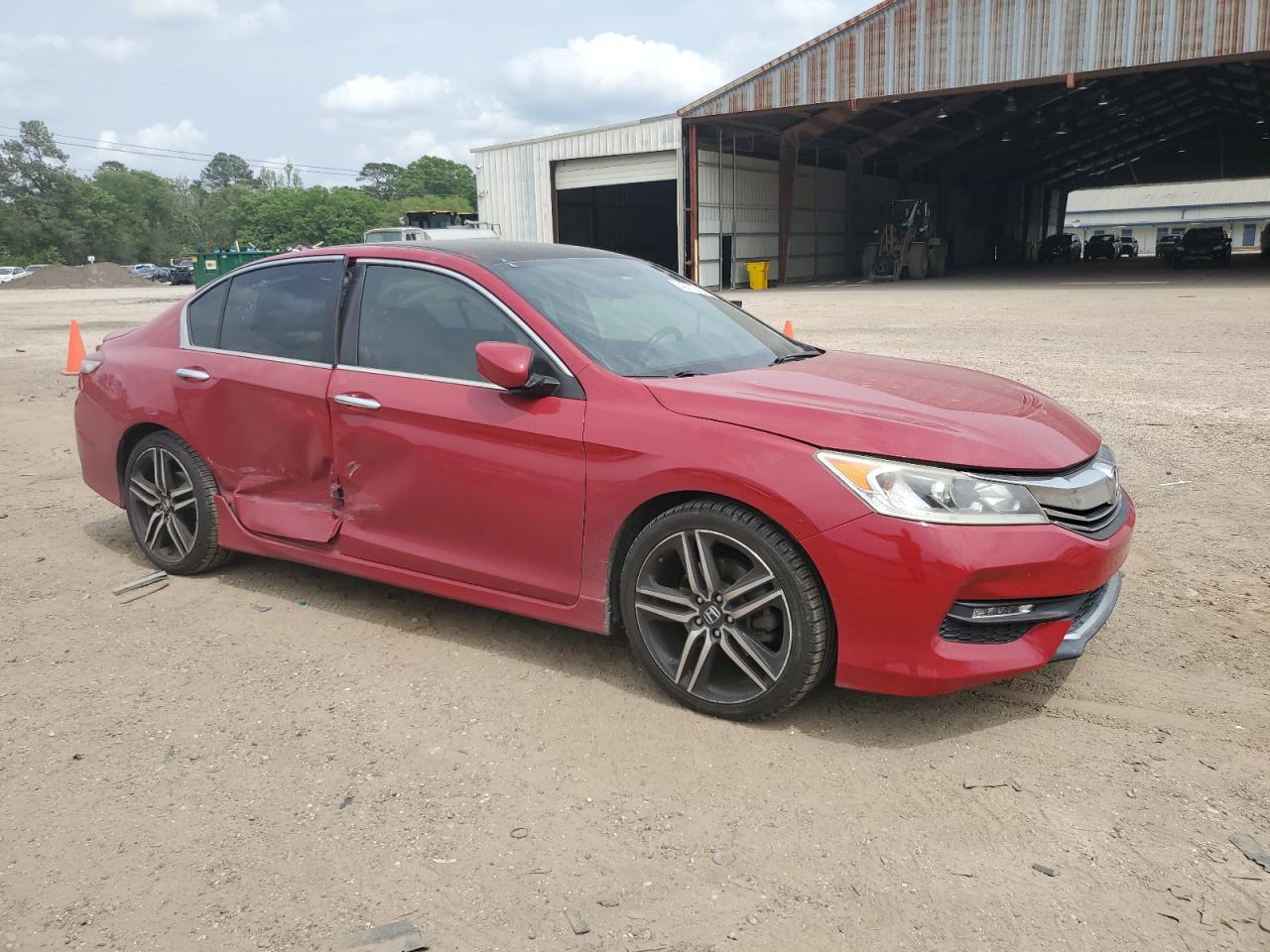 Photo 3 VIN: 1HGCR2F58HA151080 - HONDA ACCORD 