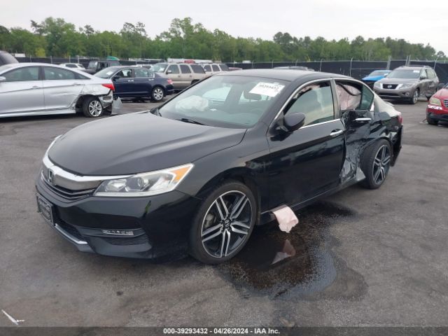 Photo 1 VIN: 1HGCR2F58HA170518 - HONDA ACCORD 