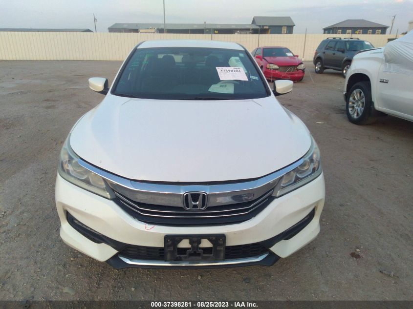 Photo 11 VIN: 1HGCR2F58HA223587 - HONDA ACCORD 