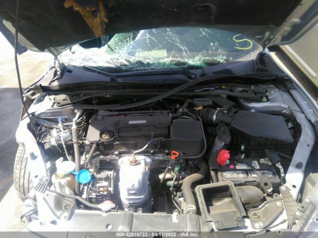 Photo 9 VIN: 1HGCR2F58HA230894 - HONDA ACCORD SEDAN 