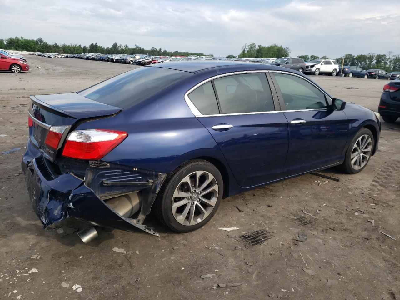 Photo 2 VIN: 1HGCR2F59DA259122 - HONDA ACCORD 