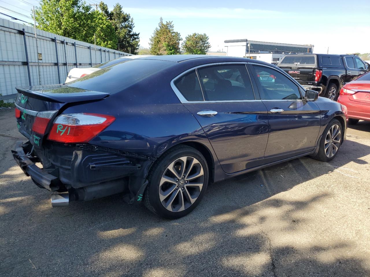 Photo 2 VIN: 1HGCR2F59DA271335 - HONDA ACCORD 