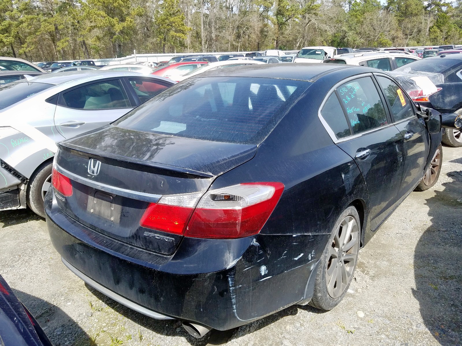 Photo 3 VIN: 1HGCR2F59DA285249 - HONDA ACCORD SPO 