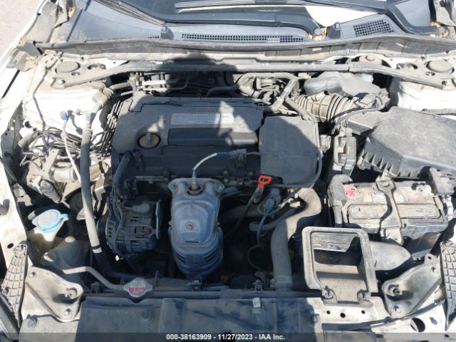 Photo 9 VIN: 1HGCR2F59EA057205 - HONDA ACCORD SEDAN 