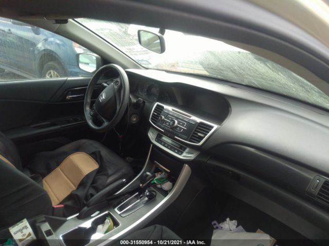 Photo 4 VIN: 1HGCR2F59EA057950 - HONDA ACCORD SEDAN 