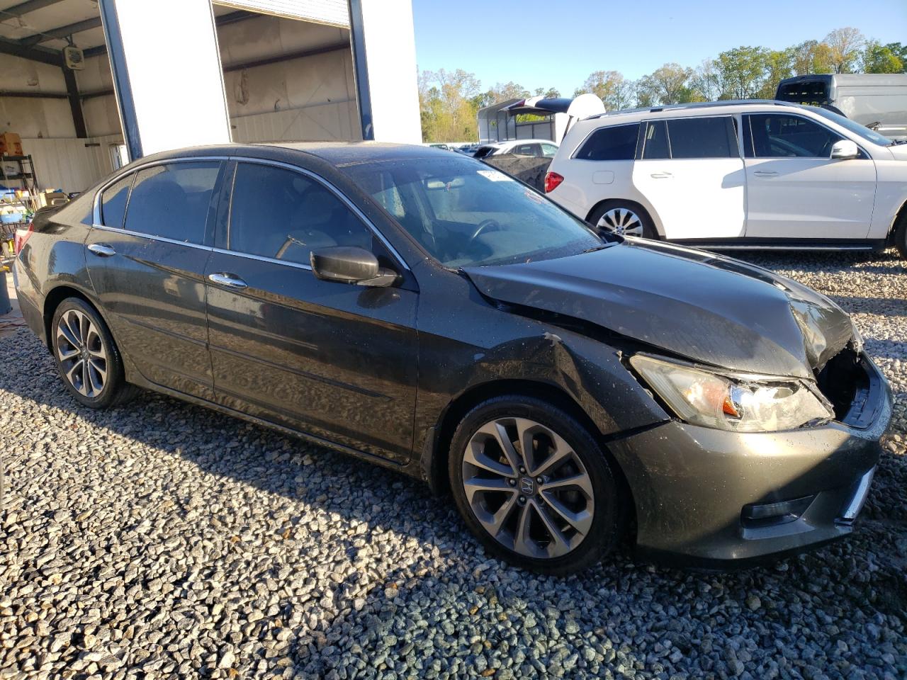 Photo 3 VIN: 1HGCR2F59EA162908 - HONDA ACCORD 