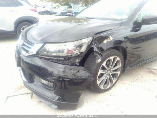 Photo 5 VIN: 1HGCR2F59EA214635 - HONDA ACCORD 