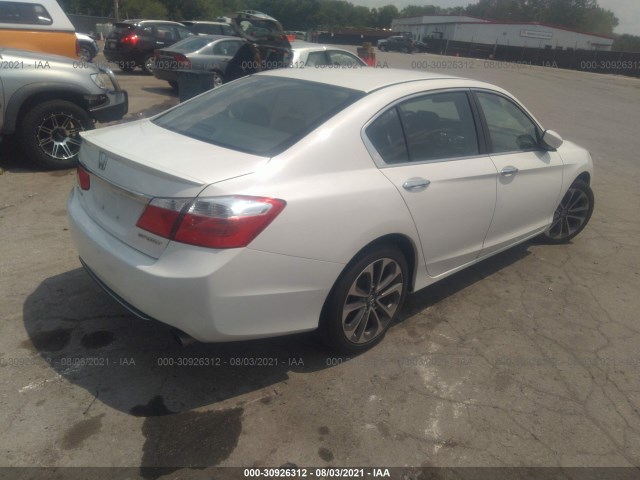 Photo 3 VIN: 1HGCR2F59EA240944 - HONDA ACCORD SEDAN 