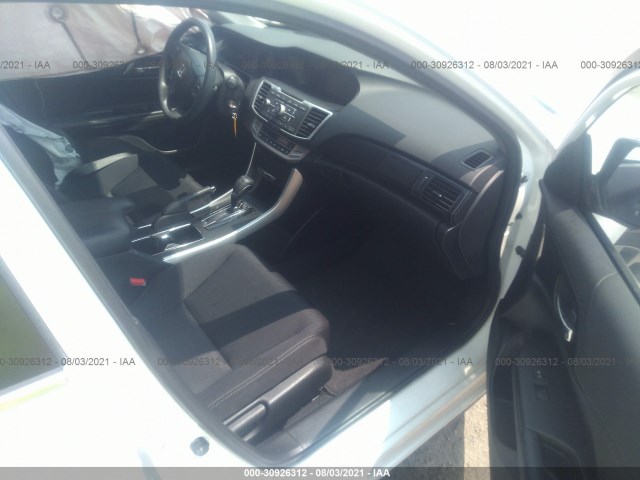 Photo 4 VIN: 1HGCR2F59EA240944 - HONDA ACCORD SEDAN 