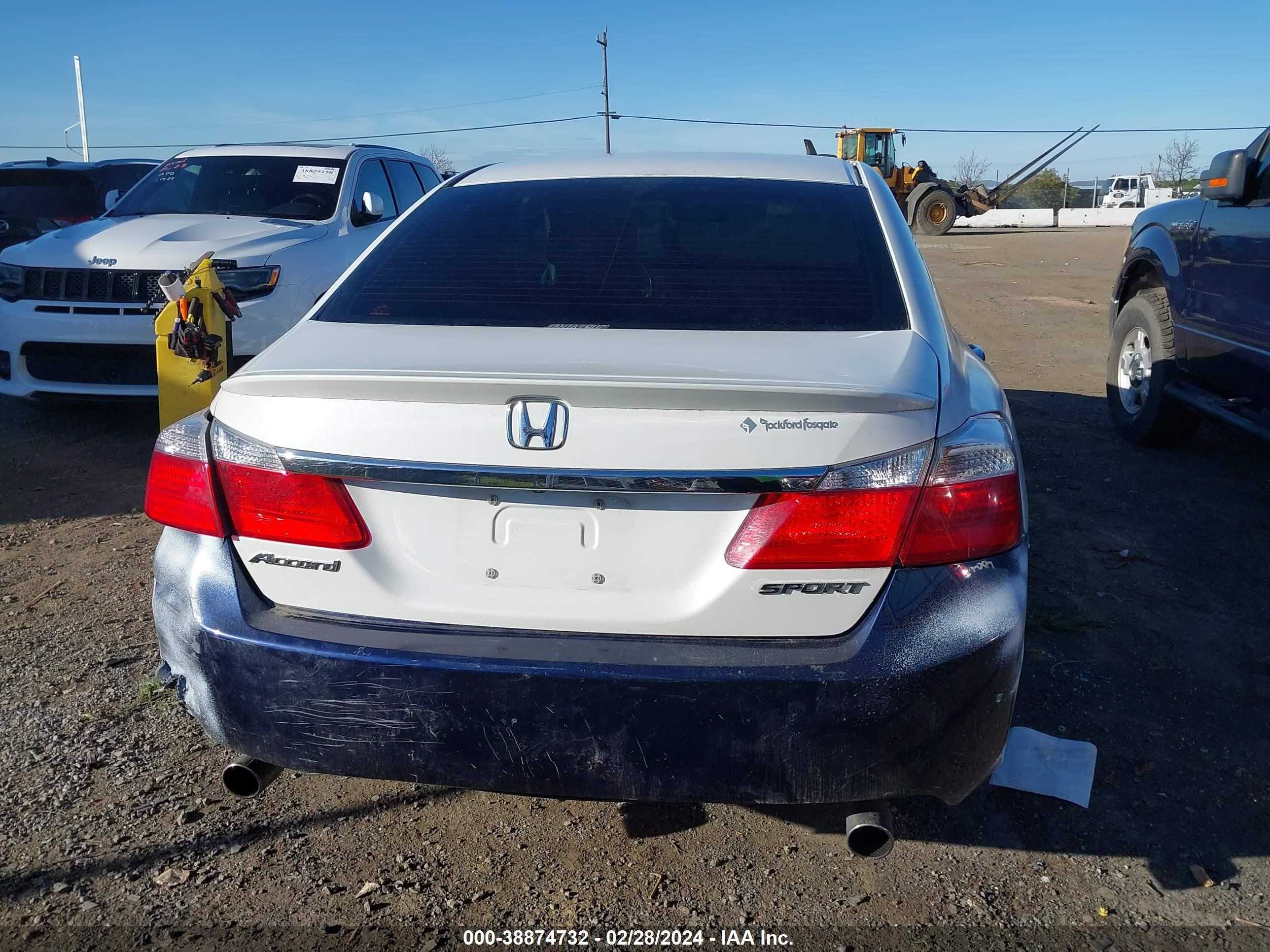 Photo 15 VIN: 1HGCR2F59EA263298 - HONDA ACCORD 