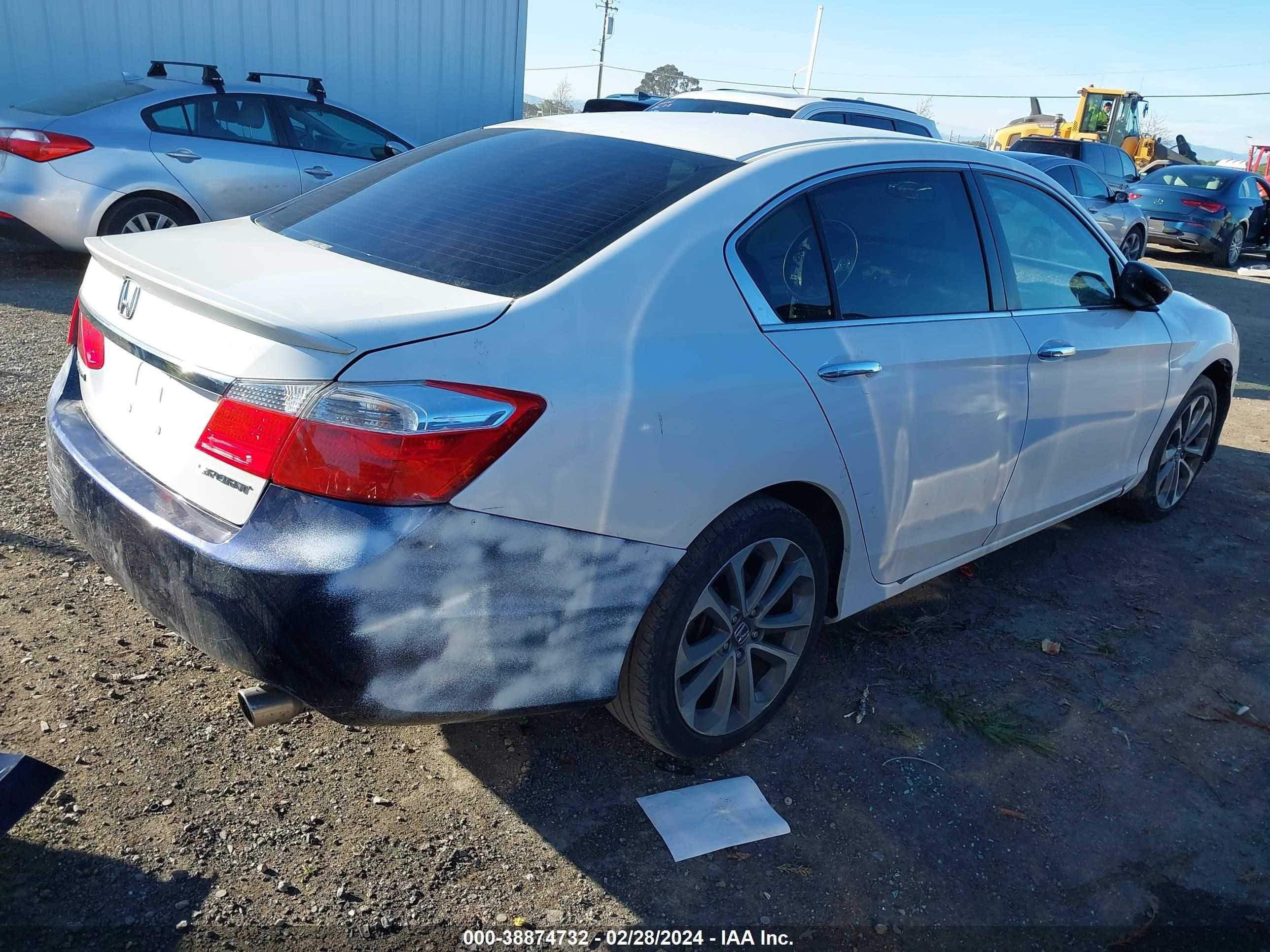 Photo 3 VIN: 1HGCR2F59EA263298 - HONDA ACCORD 