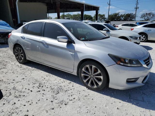 Photo 3 VIN: 1HGCR2F59EA284281 - HONDA ACCORD 