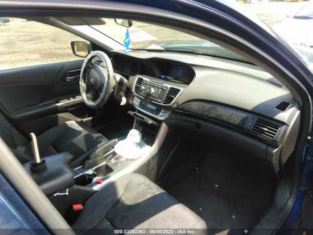 Photo 4 VIN: 1HGCR2F59FA074121 - HONDA ACCORD SEDAN 