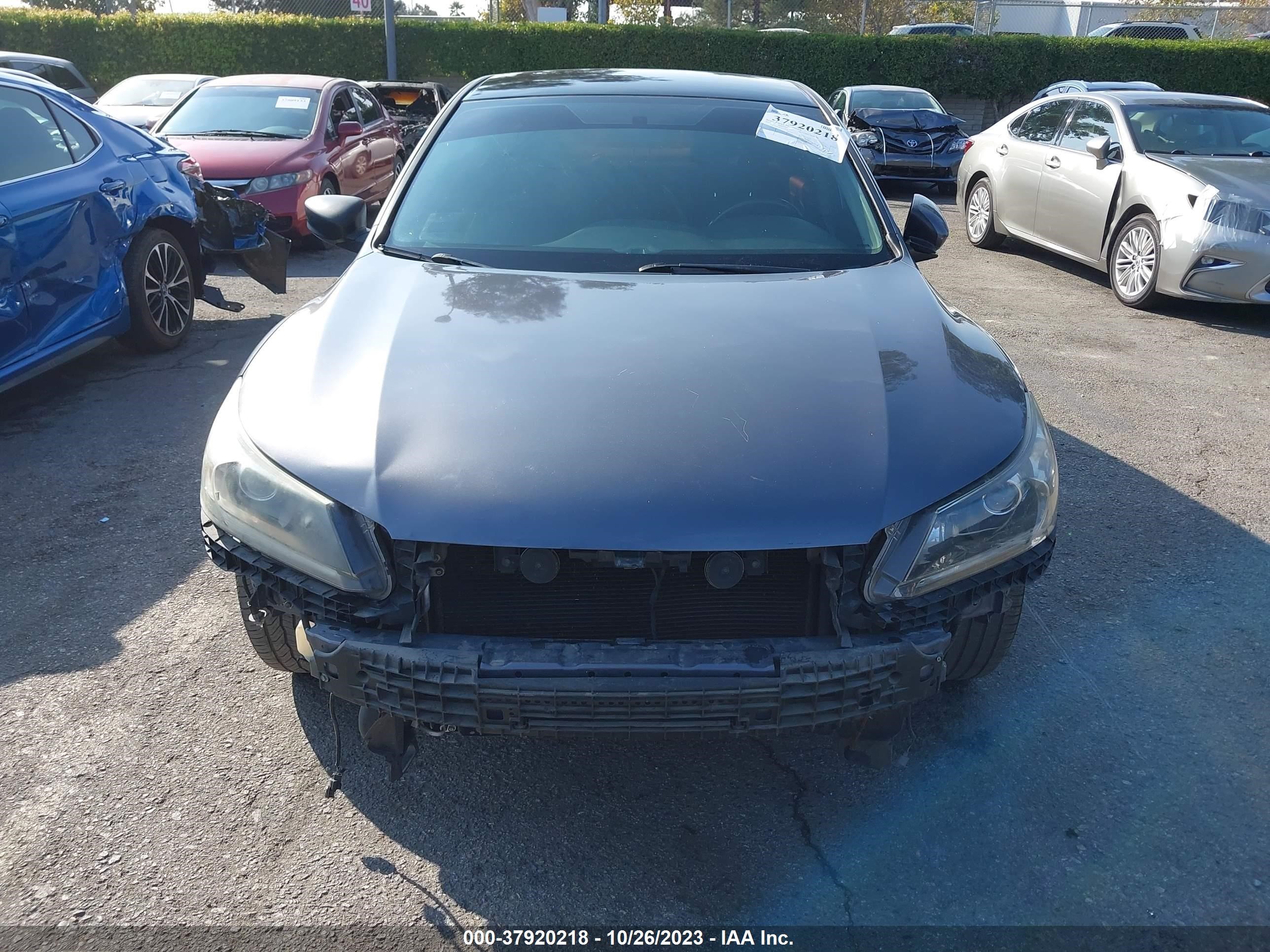 Photo 12 VIN: 1HGCR2F59FA155099 - HONDA ACCORD 