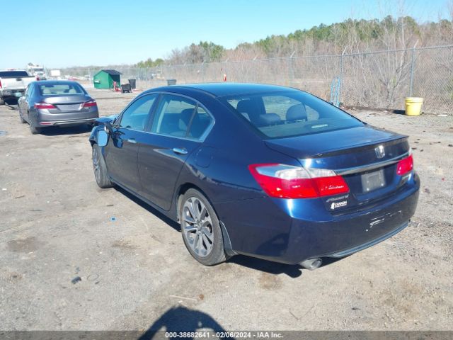 Photo 2 VIN: 1HGCR2F59FA252318 - HONDA ACCORD 