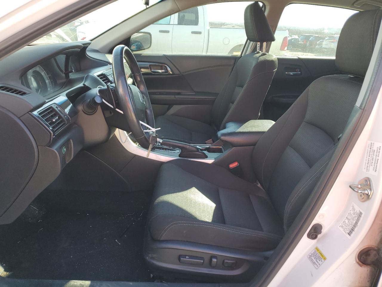 Photo 6 VIN: 1HGCR2F59FA266767 - HONDA ACCORD 