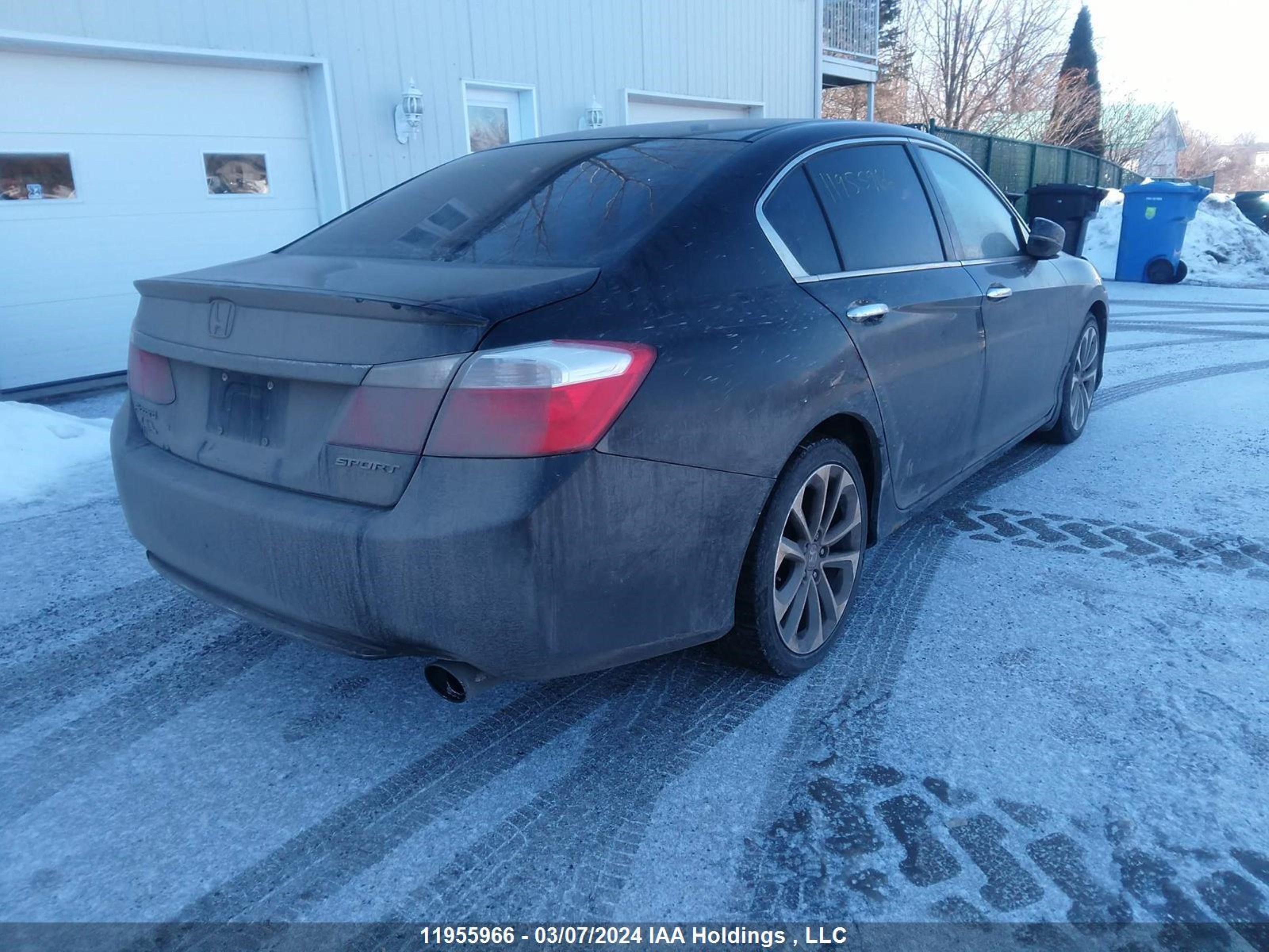 Photo 3 VIN: 1HGCR2F59FA800950 - HONDA ACCORD 