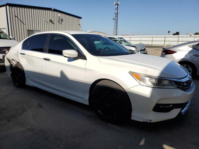 Photo 3 VIN: 1HGCR2F59GA050824 - HONDA ACCORD 