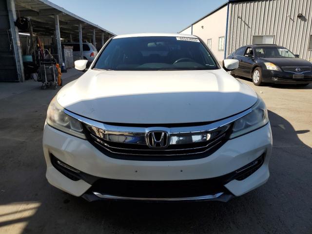 Photo 4 VIN: 1HGCR2F59GA050824 - HONDA ACCORD 